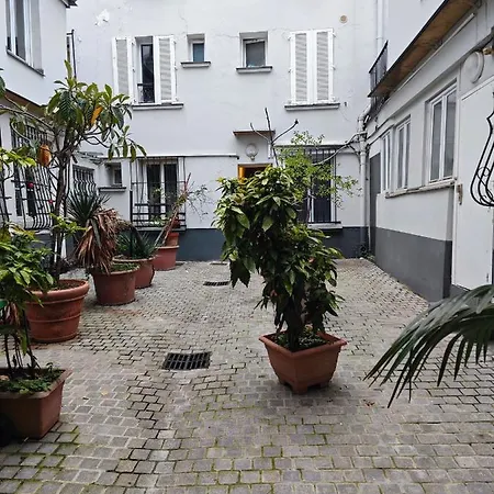Appart Calme Montmartre Paris Exterior photo